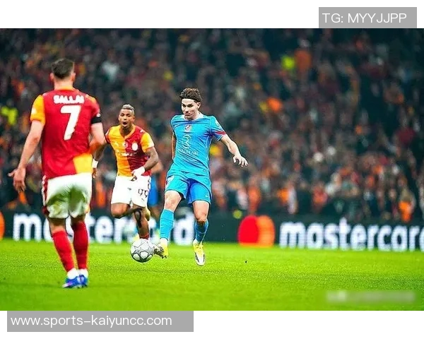 巴萨尚未对阿尔瓦雷斯提出报价马竞关注斯特拉斯堡前锋帕尼切利